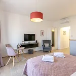 Polai Panorama With Free Parking Apartamento *