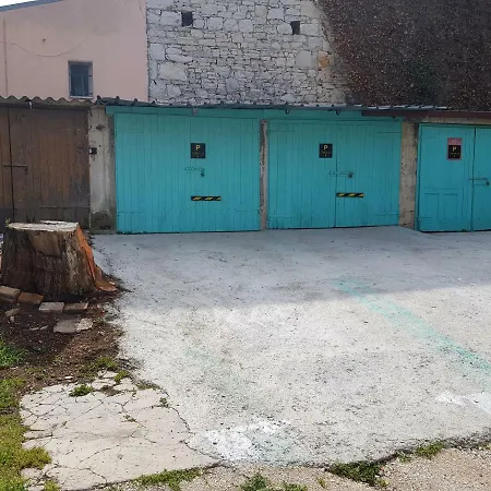 Polai Panorama With Free Parking Apartmán Pula