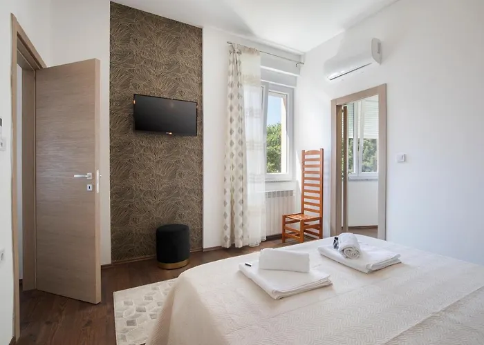 Polai Panorama With Free Parking Apartman Pula